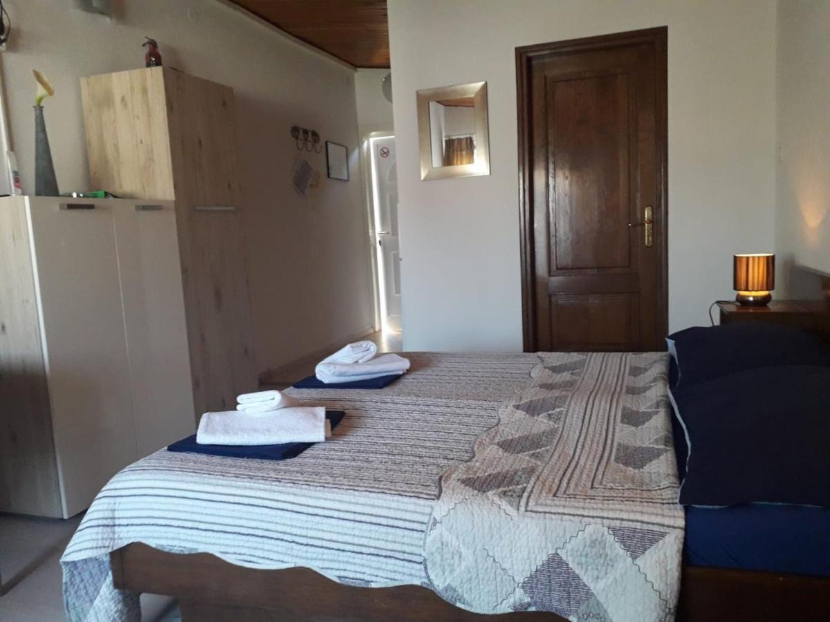 Apartments Carev 1293 Єзера Екстер'єр фото